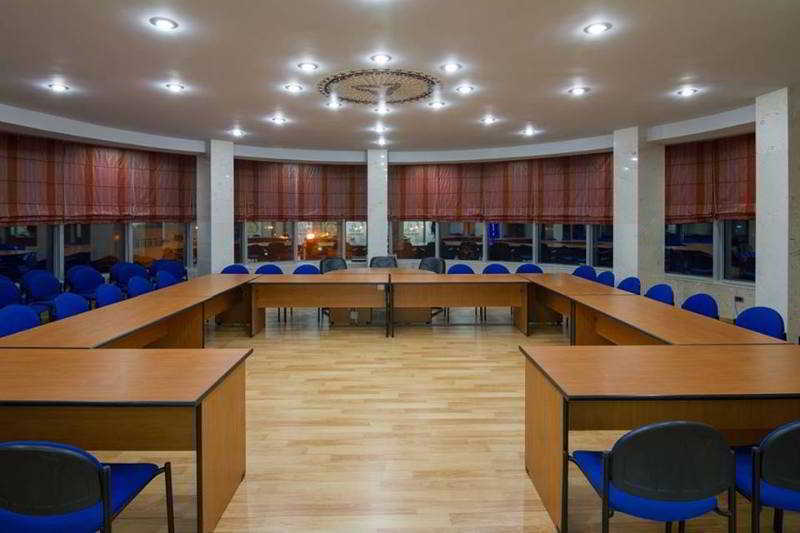 Hotel Kocibelli Pool &
